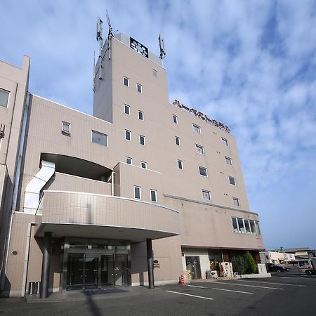 Isesaki Harvest Hotel Exterior foto
