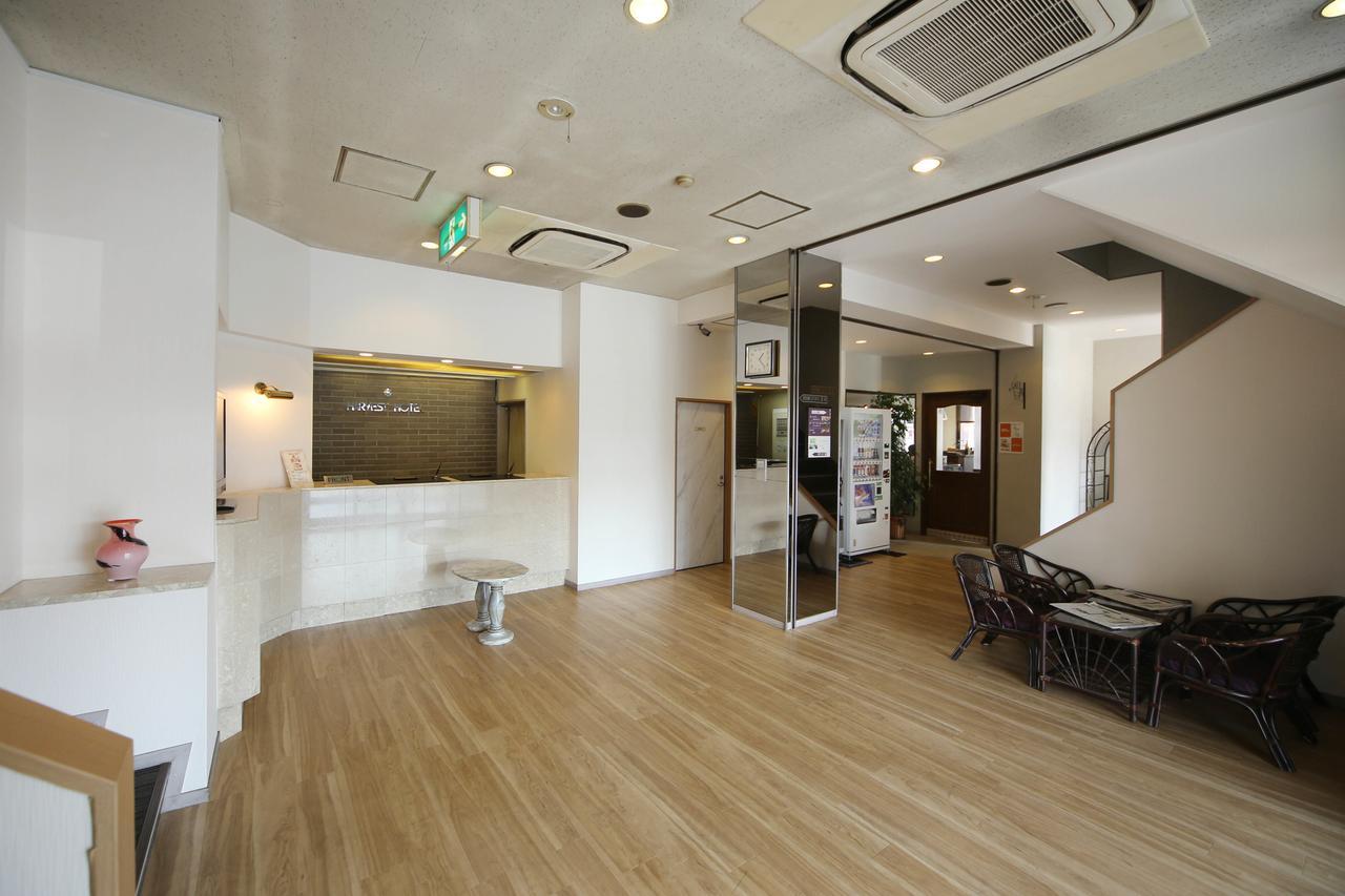 Isesaki Harvest Hotel Exterior foto